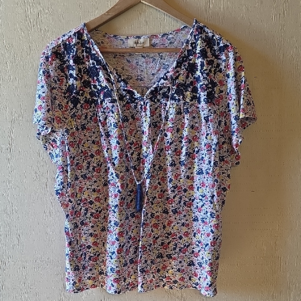 Floral Short Sleeve Peasant Top with Tassel Tie - Navy & Pink